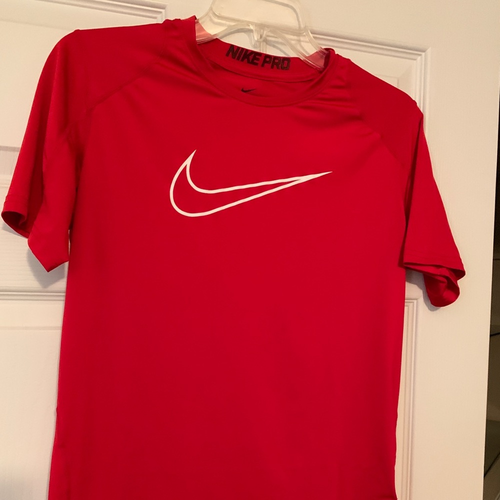 Boy’s XL Red Nike Pro Shirt